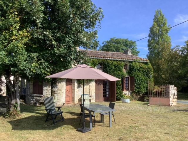 Traditional Charentais Cottage In Countryside 25 Minutes From Royan Balanzac Dış mekan fotoğraf